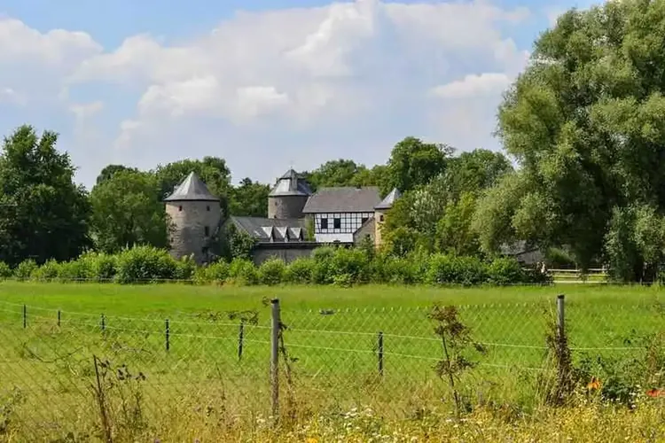 Herzliche Grannys wohnen in