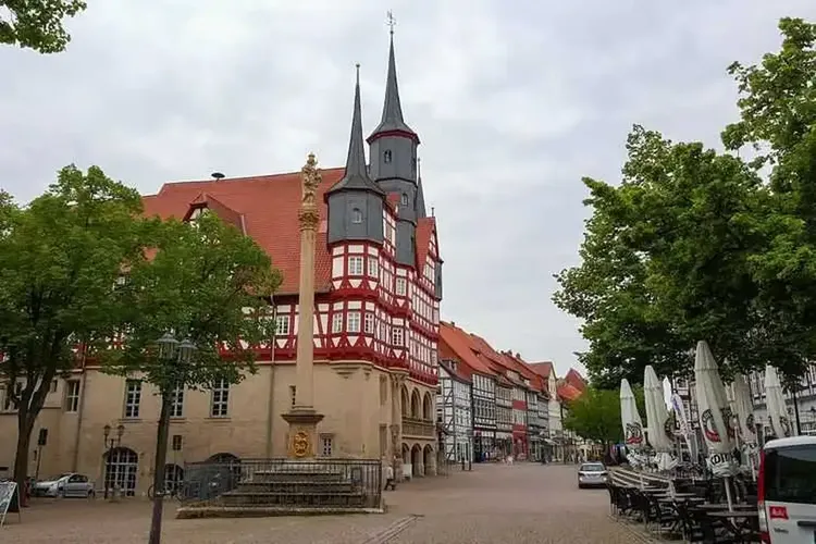 Täglich 466 Sexinserate nahe